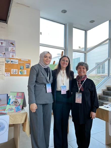 Doğum ve Kadın Hastalıkları Hemşireliği Anabilim Dalı Sağlık Eğitimi Materyal Sergisi Etkinliği